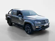 Volkswagen Amarok 3.0 TDI 4Motion Plus Cab Dark Label | Automaat | Trekhaak | Camera | Apple Carplay/Android Auto | Stoelverwarming | Cruise Control | Climate Control | Navigatie