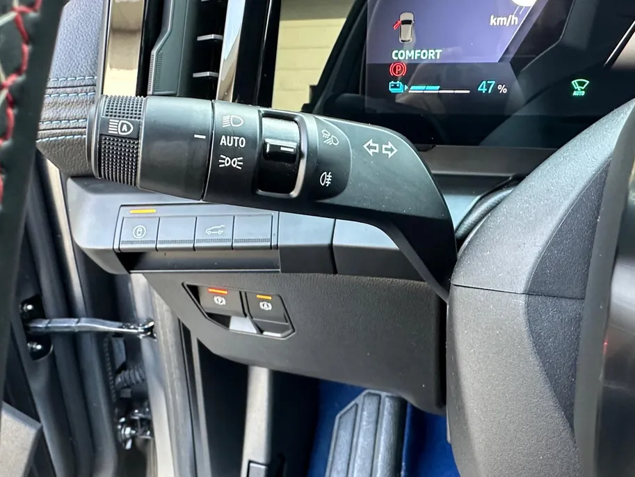 Renault Scénic E-Tech EV87 long range esprit Alpine | Automaat | Panoramadak | Harman Kardon | Stoel & Stuurverwarming | Automatische Kofferklep | Apple Carplay & Android Auto | Dodehoek Detectie | 12 Maanden BOVAG Garantie