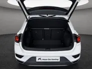Volkswagen T-Roc 1.5 TSI 150pk DSG Sport · Camera · Trekhaak · Navigatie · Stoelverwarming · 18'' Inch ·