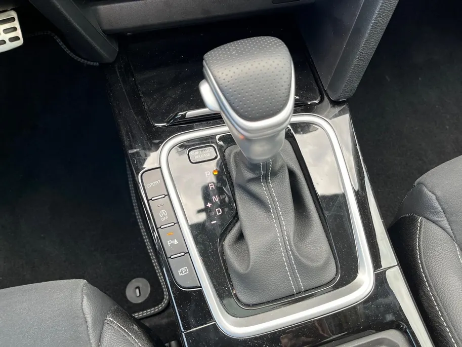Kia XCeed 1.5 T-GDi GT-Line | *DEMO Direct leverbaar* |  Navi | Clima | Adaptive Cruise | Panoramdak | Stoel-/Stuurverwarming | Elektr. Achterklep | Apple Carplay