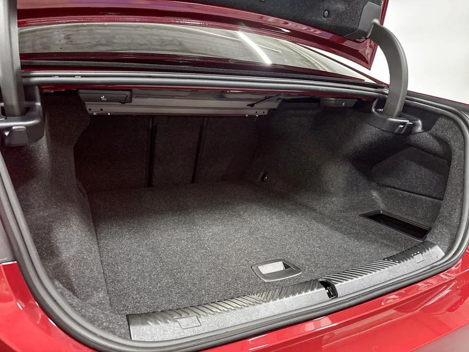 BMW i5 Sedan eDrive40