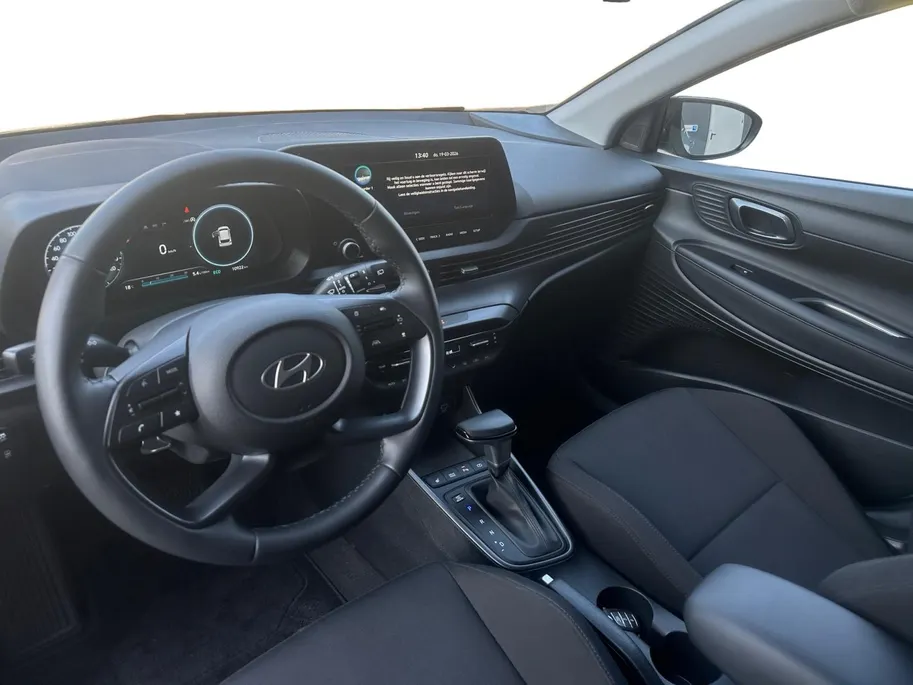 Hyundai i20 1.0 T-GDI Premium | Trekhaak| Lichtmetalen velgen| Automaat| Navigatie | Stoel verwarming| Stuur verwarming| Vol met opties!