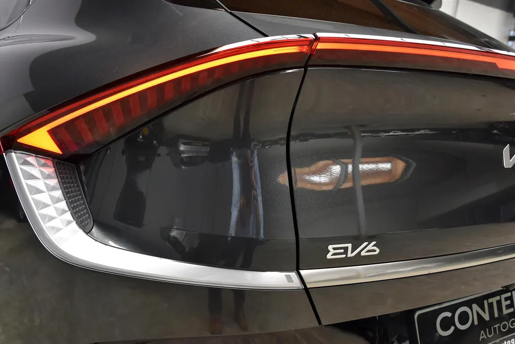 Kia EV6 63kWh 170pk RWD Plus NIEUW - SNEL LEVERBAAR