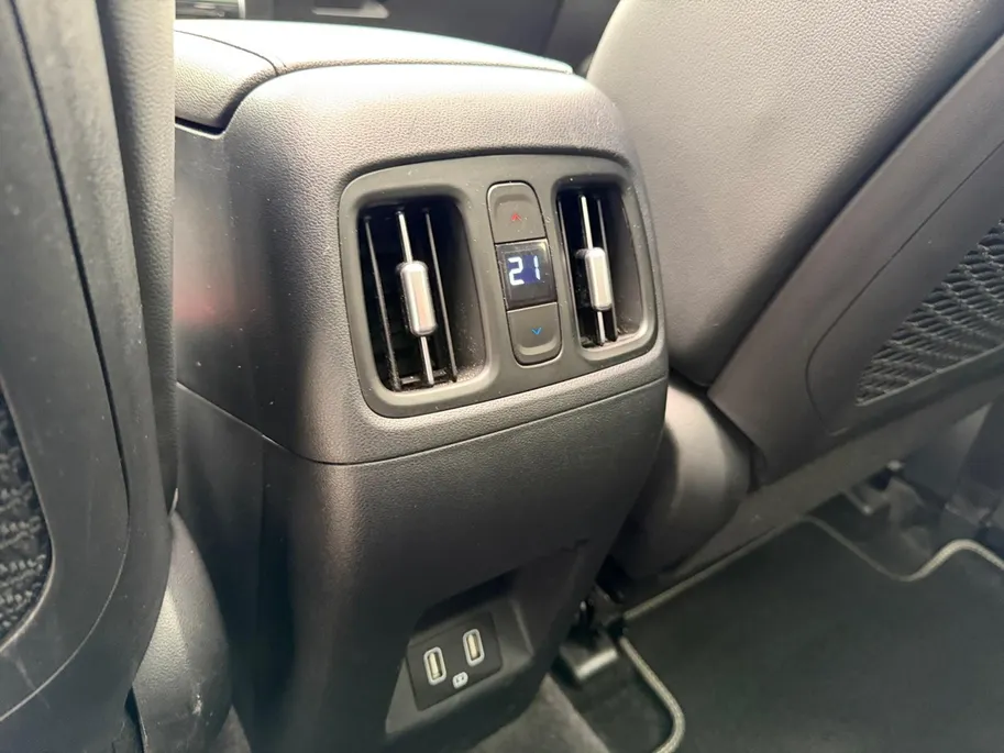 Hyundai Tucson 1.6 T-GDI PHEV Premium Sky 4WD | Zeer nette auto | Full Option | Open dak | 360 graden camera | Dealer onderhouden | Hyundai Rotterdam - Noord |