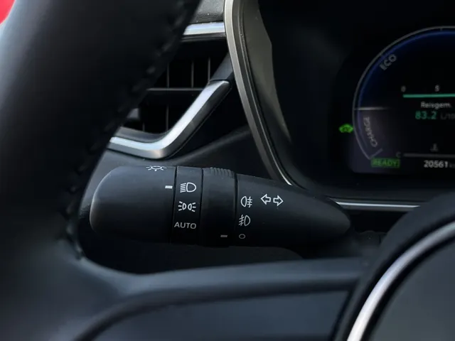 Toyota Corolla Touring Sports Hybrid 140 Active | Stuur en Stoelverwarming | LED