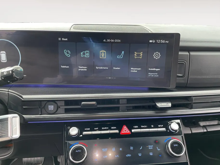 Hyundai Santa Fe 1.6 T-GDI PHEV Black Line 4WD 6p | Trekhaak | Leder | Stoelverwarming + koeling | 360 Camera