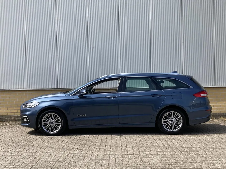 Ford Mondeo 2.0 Hybrid 187 pk Titanium Wagon AGR bestuurdersstoel, stoelverwarming