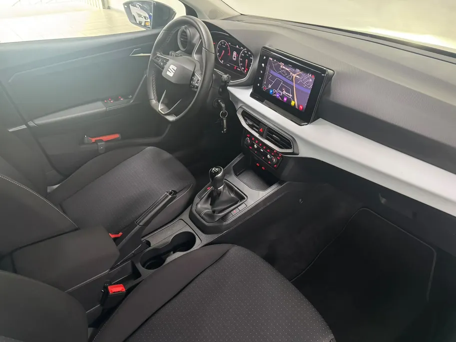 SEAT Ibiza 1.0 EcoTSI Style Business Intense Navigatie / Stoelverw. / Climate control /