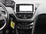 Peugeot 2008 1.2 PureTech Allure | Airco | Cruise | 16' LM |