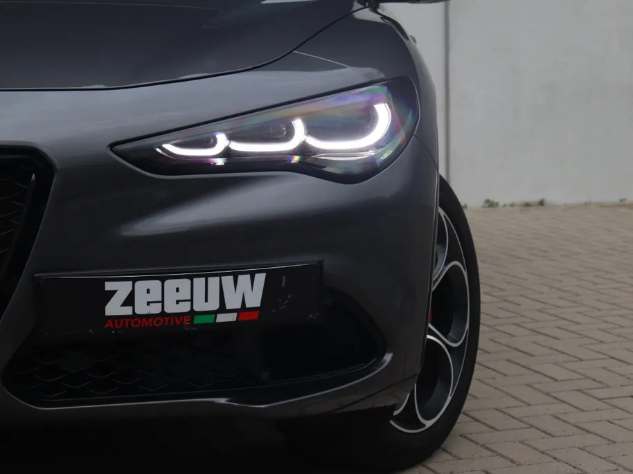 Alfa Romeo Stelvio 2.0 Turbo 280 PK AWD Veloce | Navi | Harman | Driver | BTW | 20'