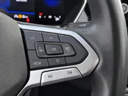 Volkswagen T-Cross 1.0 TSI 110pk R-Line · Camera · Apple/Android Car Play · Dodehoeksensor · Navigatie · Keyless · 18'' Inch · Garantie t/m 26-02-2028 of 100.000km