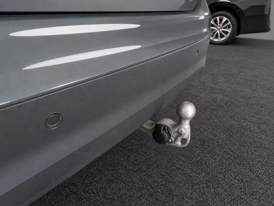 Volkswagen Tiguan 1.5 eTSI 130pk DSG Life Edition · 360 Camera · Inklap. Trekhaak · Dodehoeksensor · Apple/Android Car Play · Parkeerassistent ·