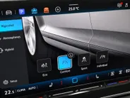 Volkswagen Tayron 1.5eHybrid 200kW/272PK Elegance · Trekhaak · 360°Camera + Parkeersensoren · Apple/Android Car Play · Garantie t/m 13-08-2027