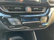 Toyota C-HR 1.8 Hybrid Energy | Navigatie| Adaptieve cruise control| Achteruitrijcamera| Climate control| All season banden|