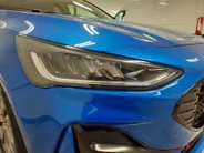 Ford Focus Wagon 1.0 EcoBoost 155 PK Hybrid ST Line X AUTOMAAT | Winter Pack | Adap. Cruise | Panoramadak |