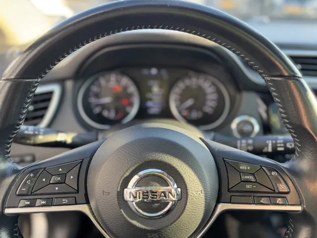Nissan QASHQAI 1.3 DIG-T Tekna Panoramadak. Trekhaak afneembaar (1.300kg)