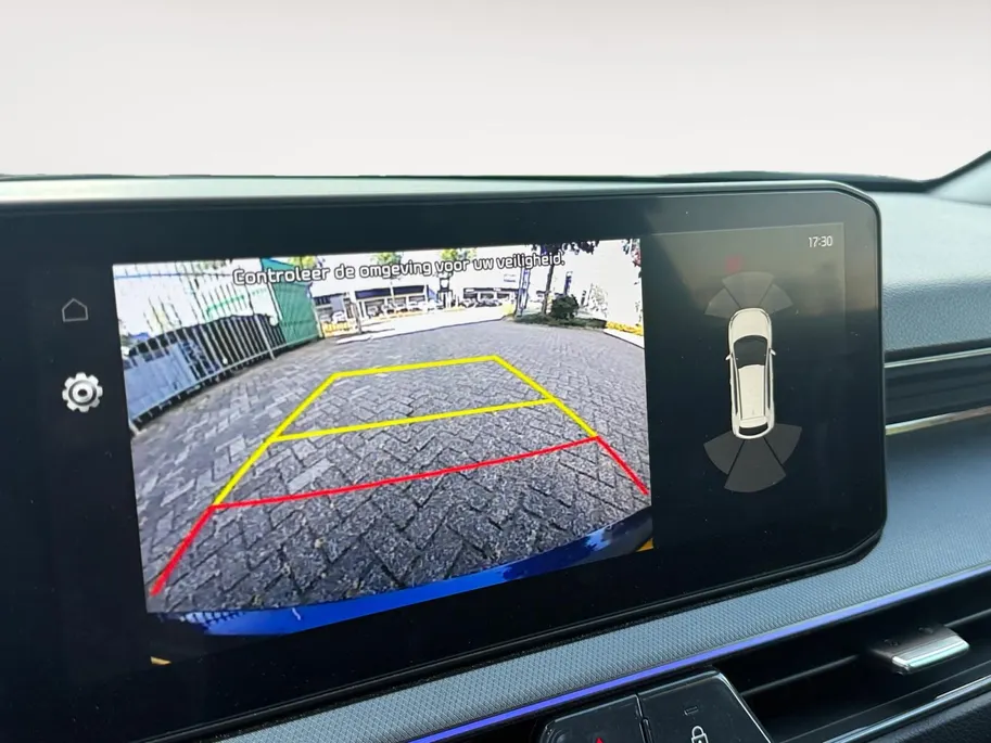 Kia Stonic 1.0 T-GDi MHEV GT-Line | Demo | Direct Leverbaar | Stoel + Stuurverwarming | Schuif/Kanteldak | Keyless | Camera | Apple Carplay | Android Auto | Navi | LED | Fabrieksgarantie |