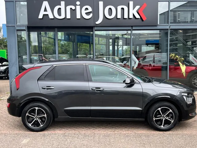 Kia Niro 1.6 GDi Hybrid DynamicPlusLine AUTOMAAT | HYBRIDE | SCHUIF- KANTELDAK | A.CAMERA | APPLE CARPLAY/ANDROID AUTO | NED. AUTO | 1e EIGENAAR |