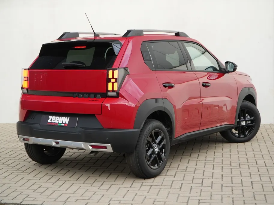 Fiat Grande Panda 1.2 Hybrid 100 PK Icon | Pack Style | Automaat