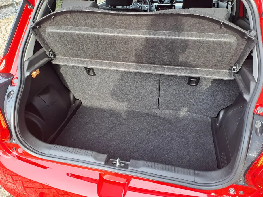 Suzuki Swift 1.2 Select | Stoel Verw. | Apple Carplay / Android Auto | Automaat | Dab | Camera