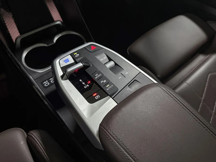 BMW iX1 eDrive20