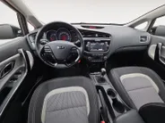 Kia cee'd 1.6 GDI DynamicLine | 1e Eigenaar | Dealeronderhouden | Camera | Navigatie | Cruise Control | 12 Maanden BOVAG Garantie |