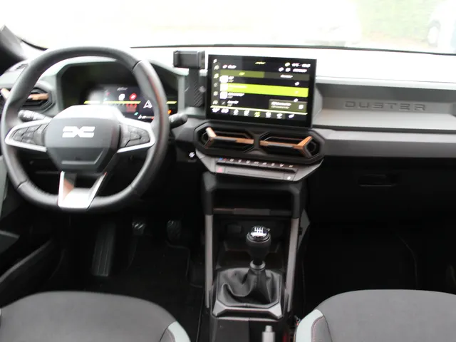 Dacia Duster Eco-G 120 extreme | Winter Pack | Around Viewmonitor | Apple CarPlay & Android Auto | DEMO VRAAG NAAR DE BESCHIKBAARHEID