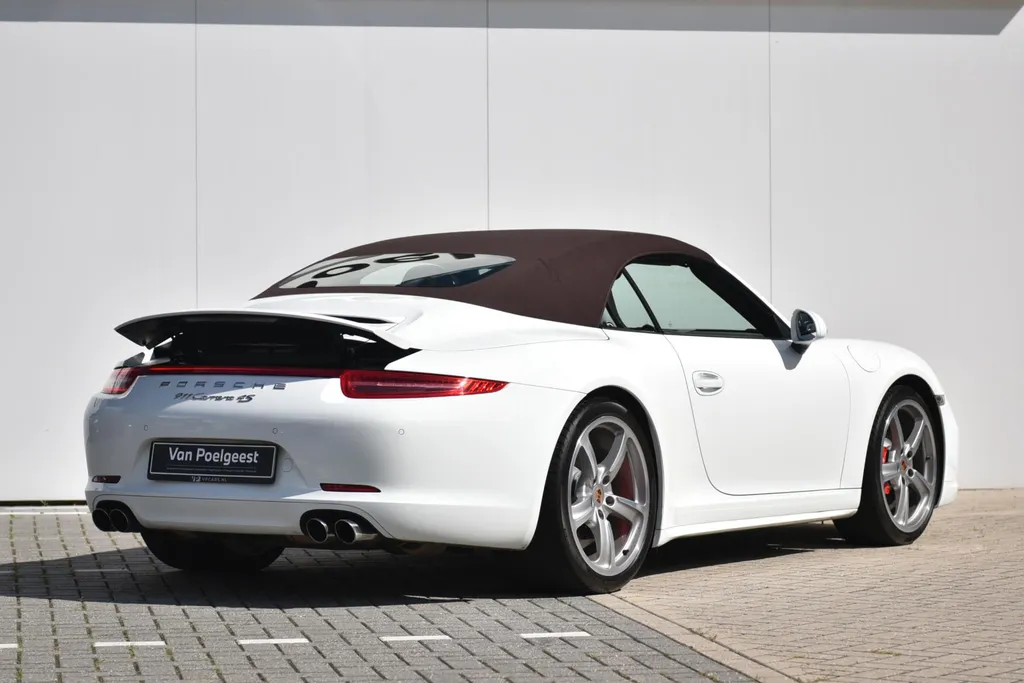 Porsche 911 Cabrio 3.8 Carrera 4S