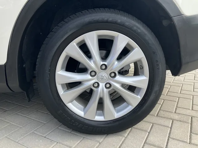 Toyota RAV4 2.0 Style 4WD | Trekhaak 1500kg | Navi |