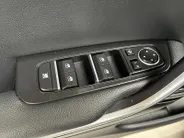 Kia ProCeed 1.0 T-GDI GT-Line | Elektrisch Glazen Schuif / Kanteldak | Apple Carplay / Android Auto | Navigatiesysteem | Stoel + Stuurverwarming | Licht + Regensensor | Parkeersensoren + Camera Achter | Cruise Control | 17” Lichtmetalen Velgen | Climate Control Rijst