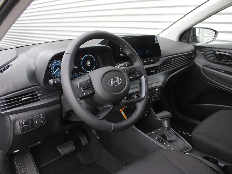Hyundai i20 1.0 T-GDI Comfort Smart | Camera | 16' LM | Cruise | Navi | Apple Carplay/Android Auto | Dodehoek detectie | Airco | Automaat |
