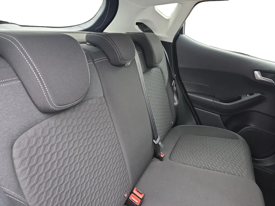 Ford Fiesta 1.0 EcoBoost Titanium | Android Auto/ Apple Carplay | Winterpakket | Parkeersensoren achter | Led koplampen | 12 maanden garantie