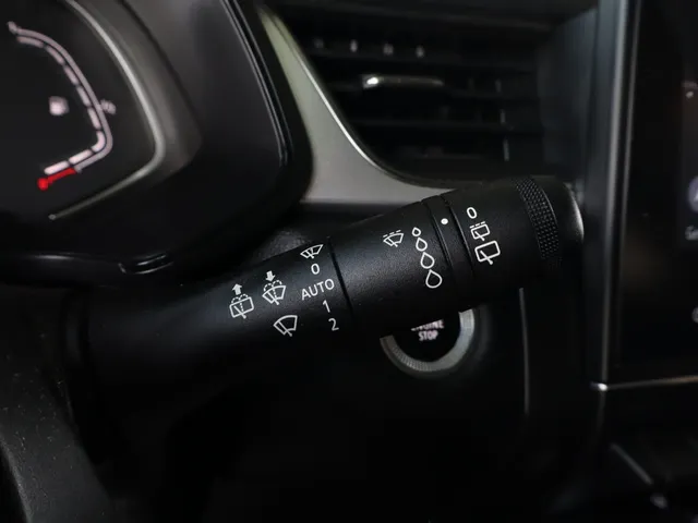 Renault Captur 1.3 mild hybrid 160 techno