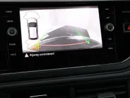 Volkswagen Polo 1.0 TSI 110pk DSG R-Line · Camera · Matrix LED · Stoelverwarming · Apple/Android Car Play · Sportstoelen · 16'Velgen · Stoelverwarming ·