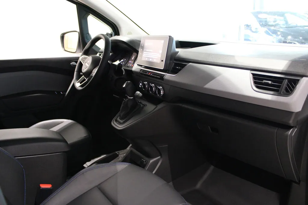 Nissan Townstar N-Connecta L2 44 kWh Nissan TOWNSTAR N-Connecta L2 45 kWh | 22% VOORRAAD KORTING | TREKVERMOGEN 1500KG | APPLE CAR/ANDROID AUTO | ECO LEDER |