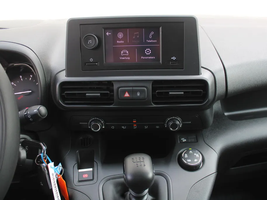 Toyota ProAce CITY 1.2 Turbo L1 Comfort | Clima | Cruise | 3-zits | Benzine! Mag alle milieu zones in! |