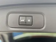 Nissan QASHQAI 1.3 MHEV Tekna Plus | Leer | Voorstoelen verwarmd | 360 Camera | Navigatie | 20'' LM | Stoel Massage | Luxe Lederen Bekleding | Dode Hoek Detectie | Apple Carplay/Android Auto
