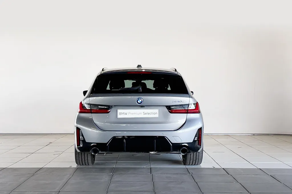 BMW 3 Serie Touring 330e