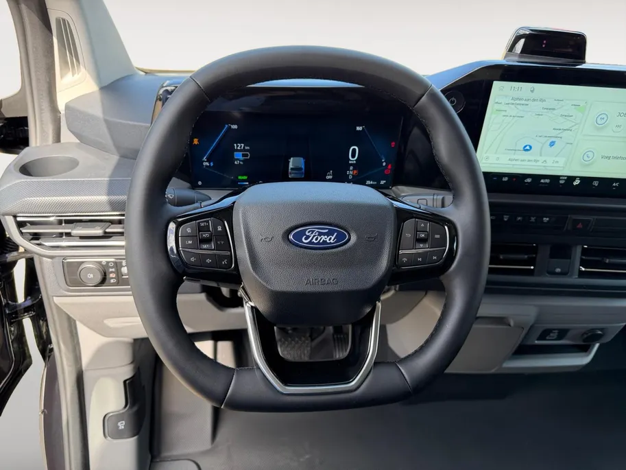 Ford E-Transit Custom 340 L2H1 Limited 71 kWh | Direct Leverbaar | 0,99% Financiering | 352km WLTP Rijbereik | AGR-Stoelen | Driver assistance pack ultimate | 17inch lichtmetalen velgen | Laadvloer bescherming
