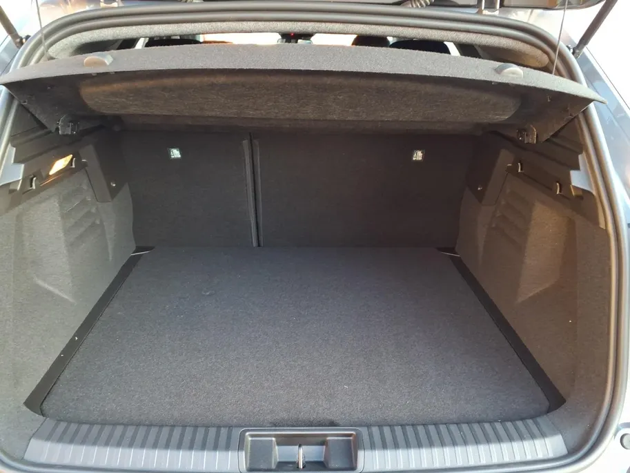 Mitsubishi Grandis 1.8 HEV Intens | € 3400 Voorraadkorting op kenteken op 30-6 | slechts 1 beschikbaar voor deze prijs |  Automaat | Apple carplay/Andriod | Airco | 8 jaar Garantie
