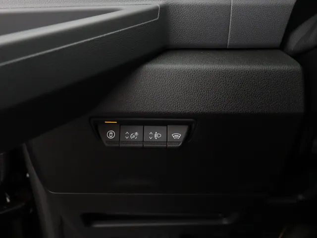 Renault Master T35 2.0 dCi 170PK L2H2 Extra | NAVI | CAMERA | CLIMAT CONTROL | PARK. SENSOREN