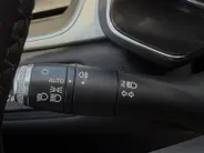 Renault Captur 1.0 TCe 90 Intens Apple Carplay/Android Auto , electronic climate controle , parkeersensor achter , cruise , tel , lm velgen .
