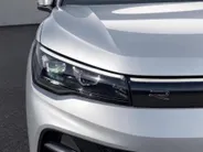 Volkswagen Tiguan 1.5eHybrid 272PK R-Line · Panoramadak · Trekhaak · Camera · Apple/Android Car Play · Garantie t/m 26-06-2030 of 100000km.