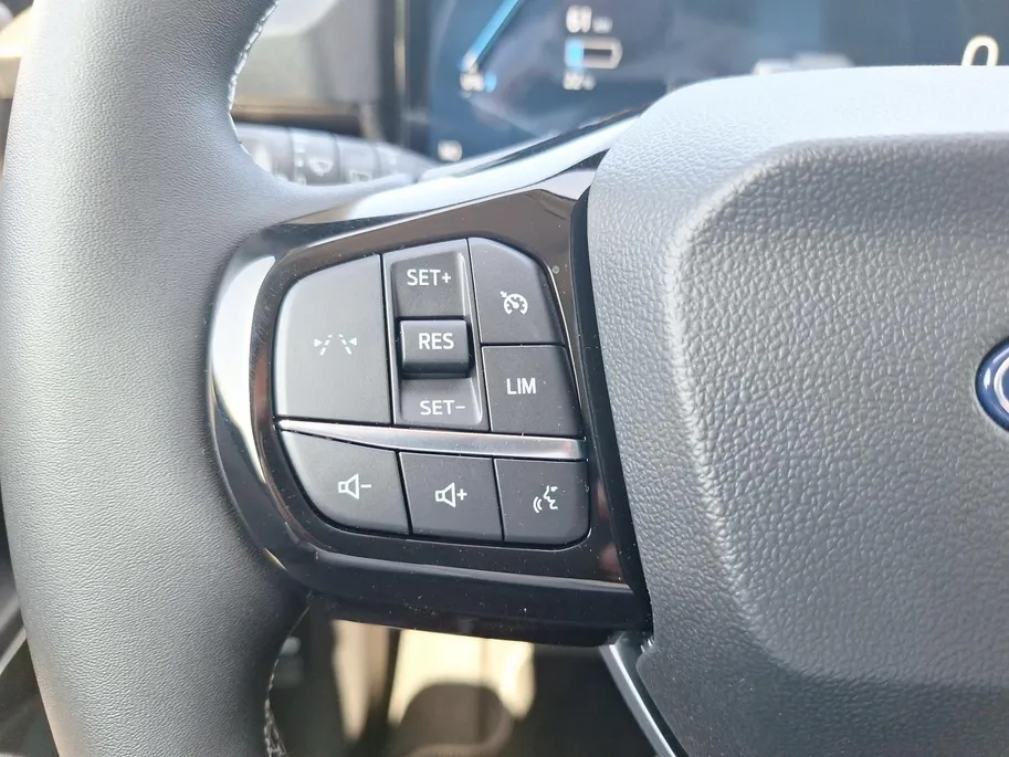 Ford Puma Gen-E 46,8 kWh | Winterpack | Comfortpack | El. achterklep | Camera | Apple Carplay&Android Auto |  Climate control |