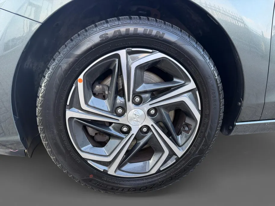 Hyundai i30 1.0 T-GDi MHEV Comfort | Achteruitrijcamera | Parkeersensoren | Apple Carplay/ Android Auto | Cruise Control |
