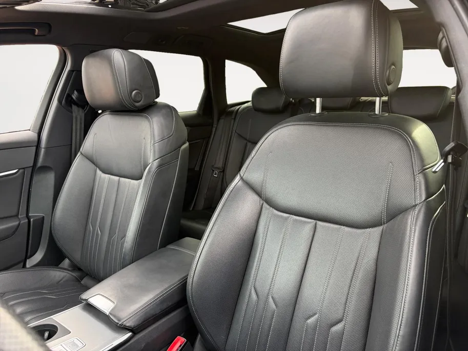 Audi A6 Avant 55 TFSI e quattro Competition *Navi*360Camera*Schuif/kanteldak*Climate Control*Adapt. Cruise Control*Stoel/stuurverwarming*Elektr. bedienbare stoelen*ETC!