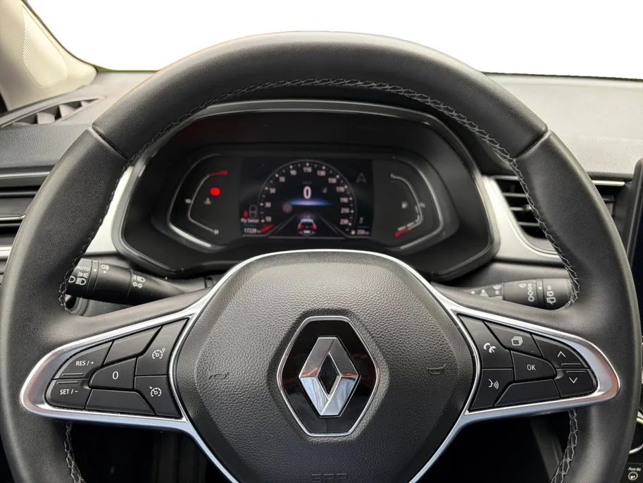 Renault Captur 1.0 TCe 90 techno Zeer lage kilometerstand  , Apple Carplay/Android Auto , navi , cruise , camera , lm velgen , parkeersensor , tel , usb .
