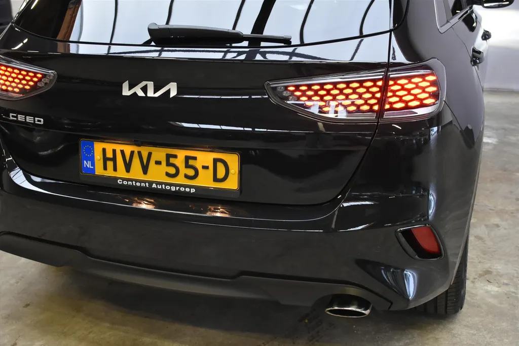 Kia Ceed 1.0 T-GDi 100pk Design Edition
