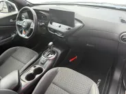 Nissan Juke 1.6 Hybrid N-Design WK DEAL € 500,- korting |Lichtmetalen velgen | Metallic lak| Navigatie | Camera | Automaat | Stuur/Stoel verwarming