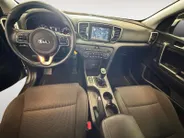 Kia Sportage 1.6 GDI DynamicLine | Trekhaak | Navigatie | Cruise Control | Climate Control | Lichtmetalen Velgen |